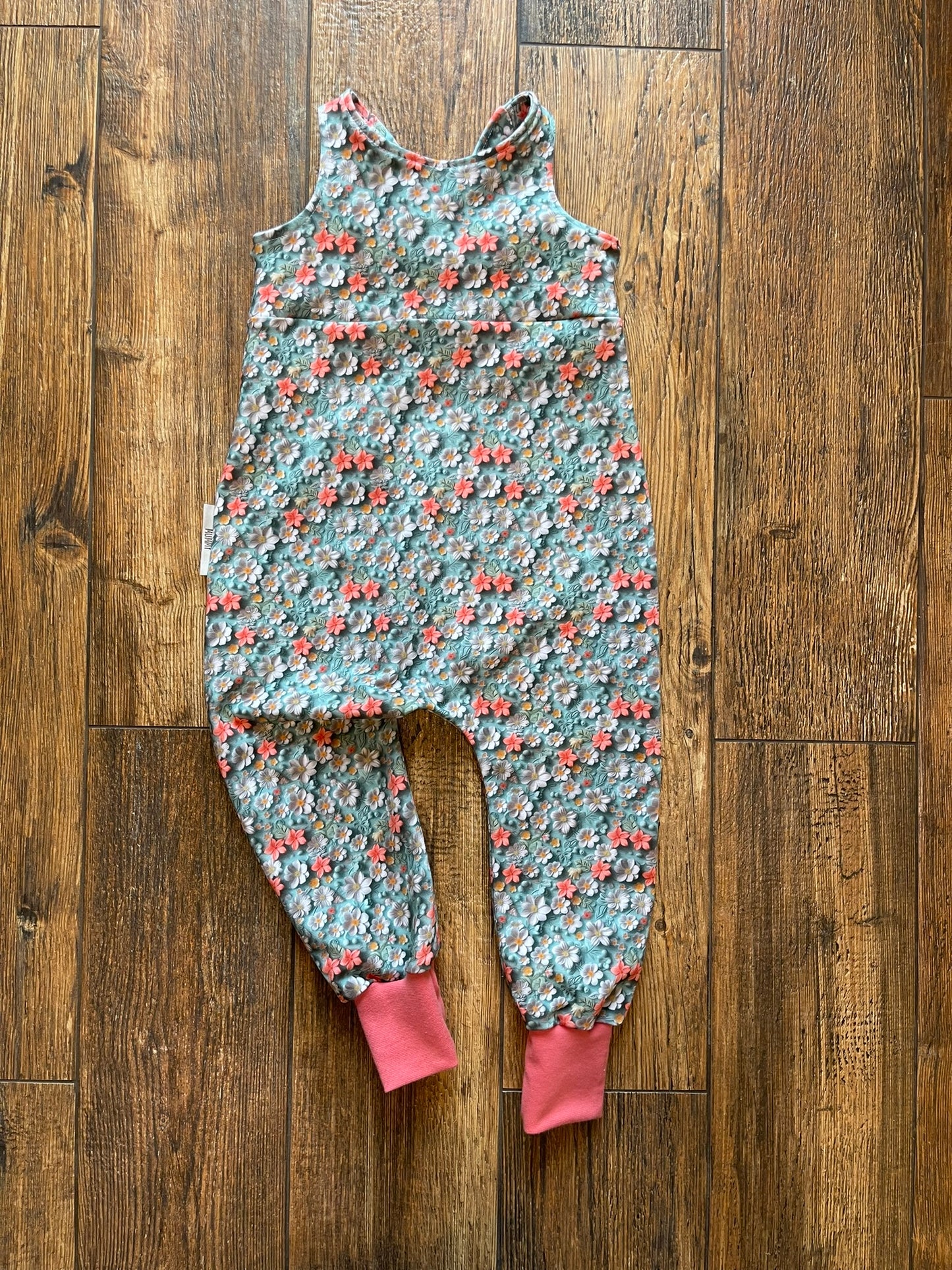 Jumpsuit Blumenmeer Gr. 104