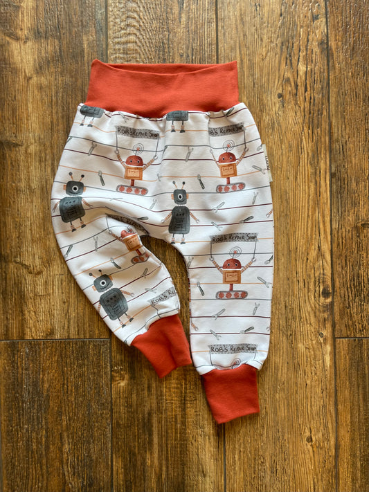 Baggy Pants Robo weiß Größe 86